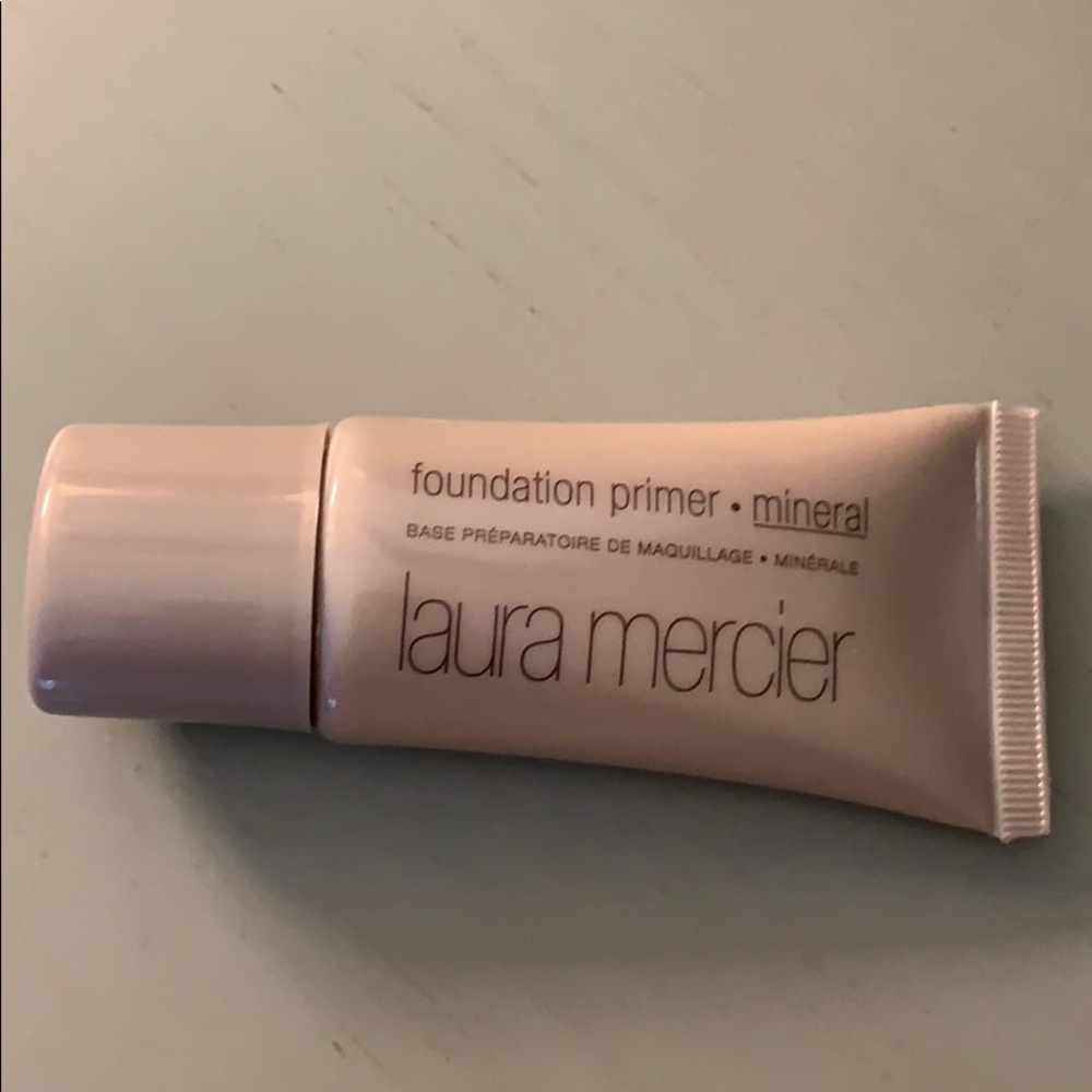 Laura Mercier: foundation primer